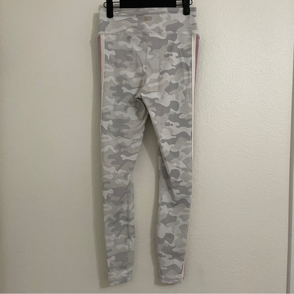 Spiritual Gangster Camo Perfect High Waisted Yoga Leggings with Metallic Stripe - Picture 4 of 6